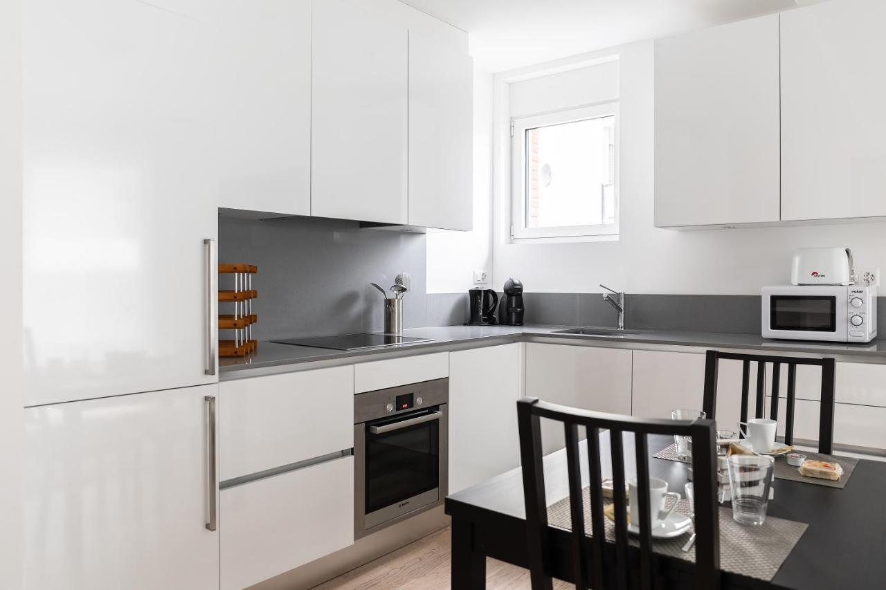 Montarina Apartment By Quokka 360 - Lovely Accommodation A Few Minutes From The Centre ลูกาโน ภายนอก รูปภาพ